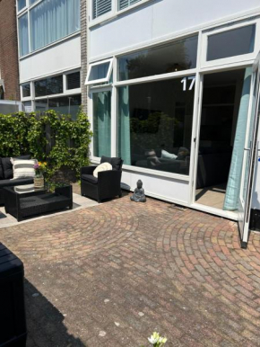 Amsterdam Beach Apartment 17, incl Parking + Garden